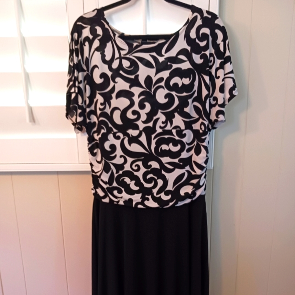 Black and white Midi Dress - Fit and Flare